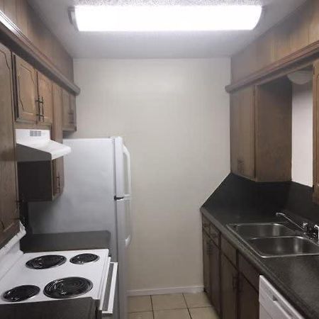 One Bedroom Close To Fort Sill! Lawton Extérieur photo